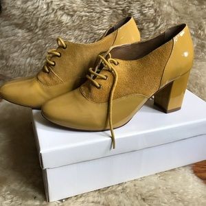 Anthropologie mustard block heel saddle shoes